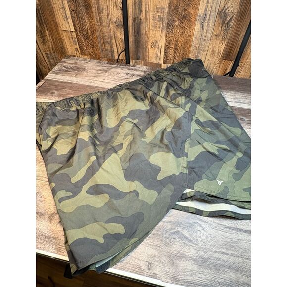 Old Navy Active Camo Shorts 3X – Go-Dry Mid-Rise – Athletic Training Running Sho - Picture 1 of 5